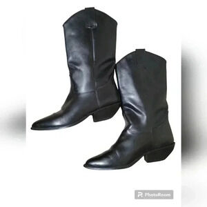 Thom McAn cowgirl boots